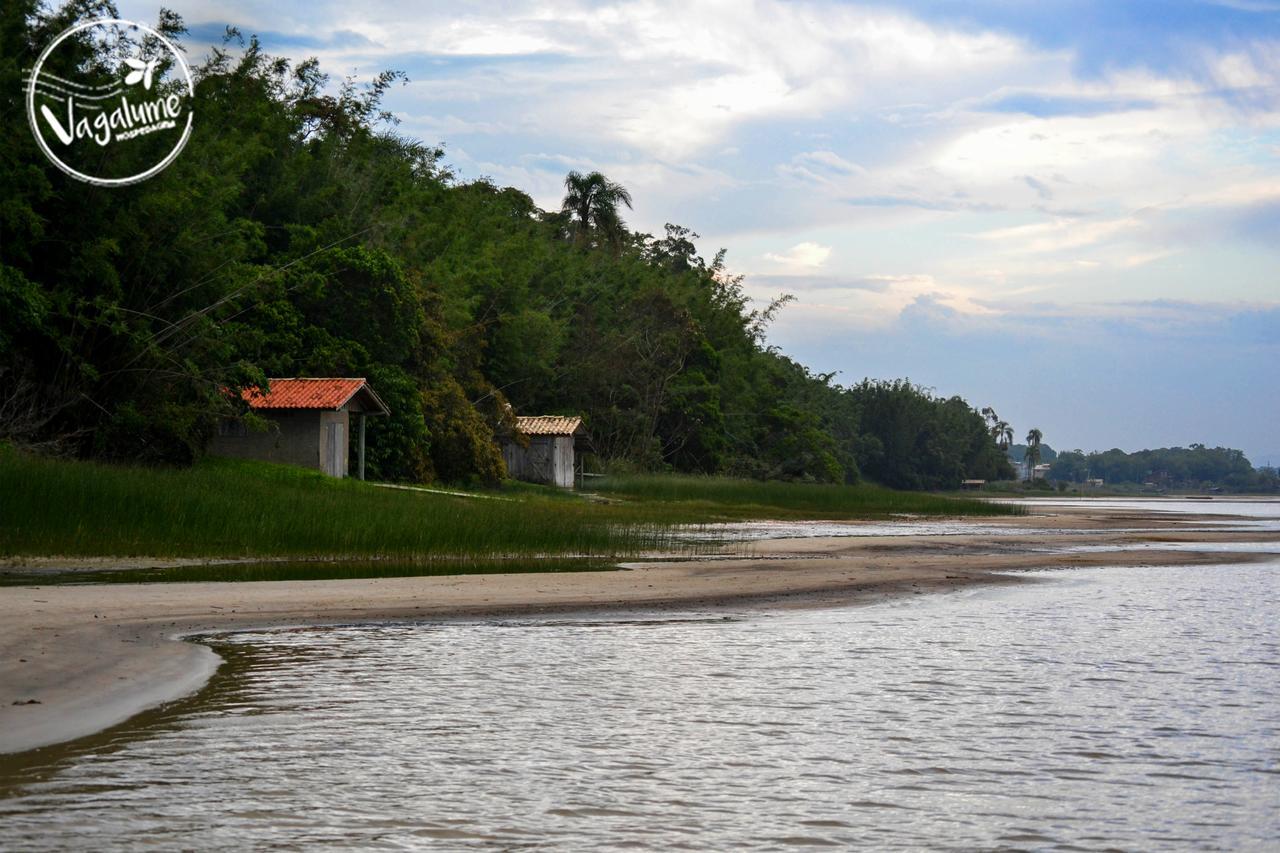 Vagalume Hospedagem Praia do Rosa Bagian luar foto
